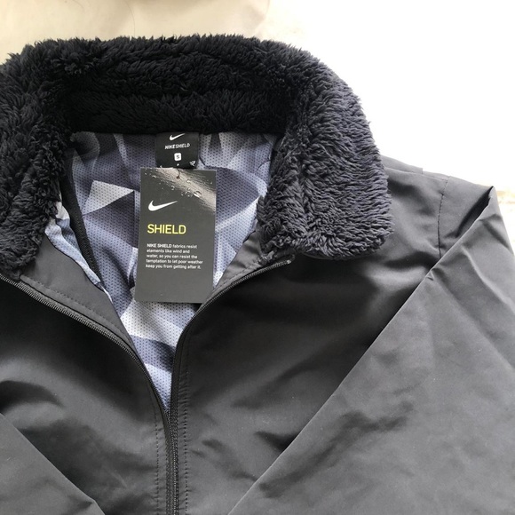 Nike windbreaker jacket black small water resistant - Picture 3 of 4